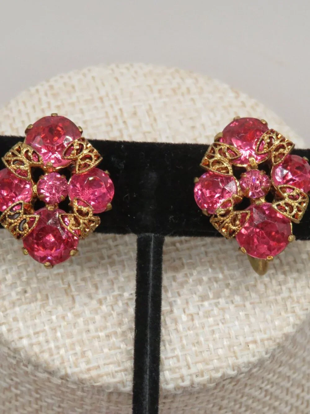 Vintage Pink Czech Glass Gold Tone Filigree Accent Screw Back Earrings - Picture 4 of 9